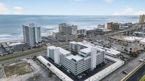 Aerial view from NW to SE overlooking the Ocean, Photo Credit: Adam Posey, 386 Productions